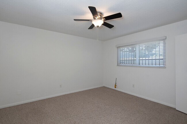 Building Photo - XL Charming 2bd/2ba Apt. in South Park