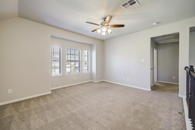 Building Photo - 314 Moonwalk St