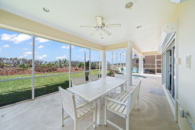 Building Photo - 7585 Jimmy Buffett Mem Hwy