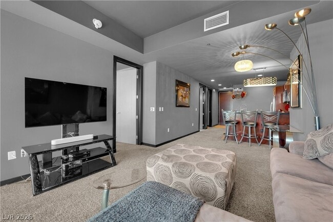 Building Photo - 4575 Dean Martin Dr