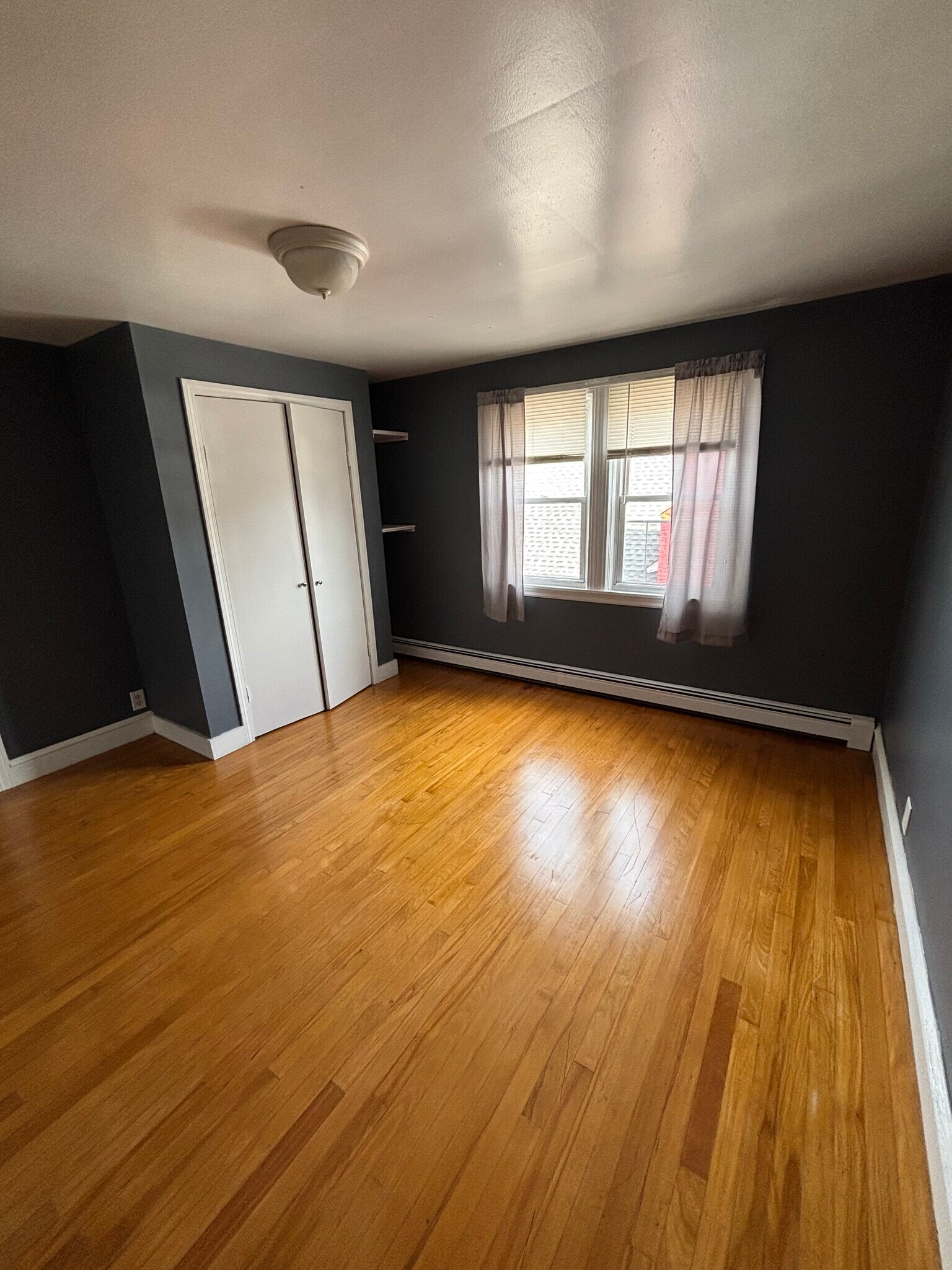 Building Photo - 13 Stayton St