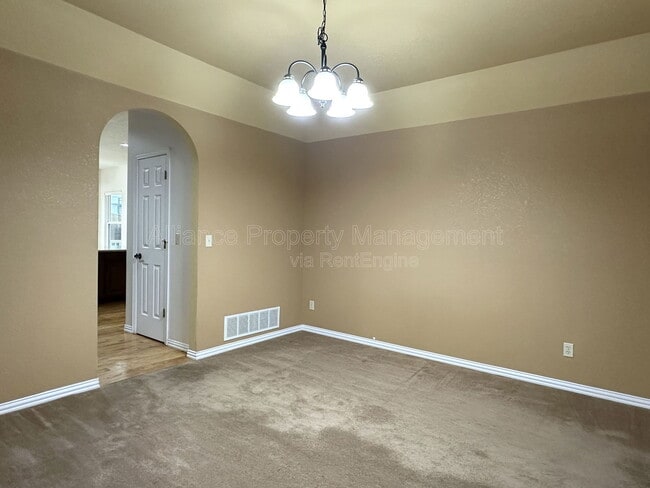 Building Photo - 4420 Cobbleskill Dr