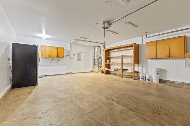 Building Photo - Charming 3-Bedroom Home on Quiet Cul-de-Sac