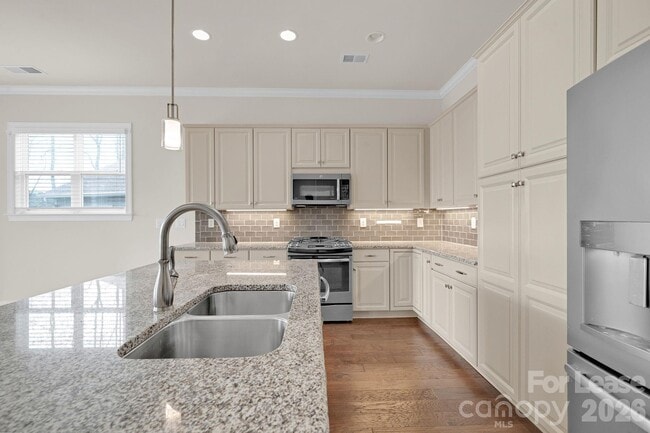 Building Photo - 5563 Elk Knob Ct