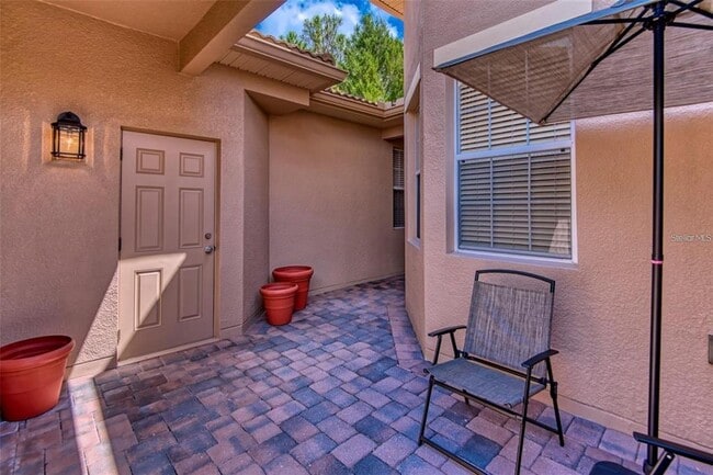 Building Photo - 2310 Palm Tree Dr