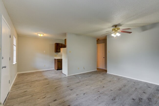Interior Photo - Magnolia Place