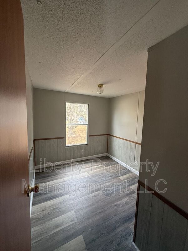 Building Photo - 1019 John Godfrey Rd