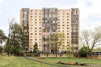 Building Photo - 7877 E Mississippi Ave