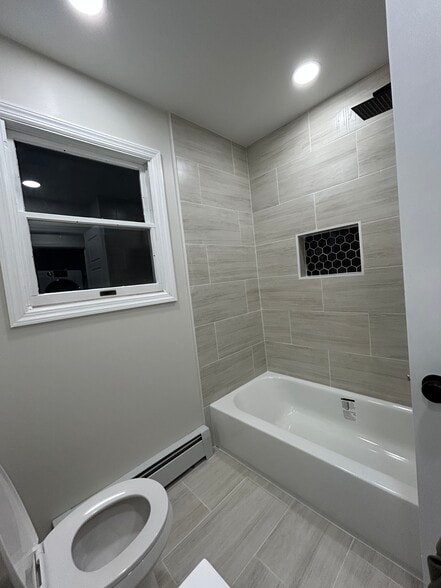 Building Photo - 258 Claywood Dr