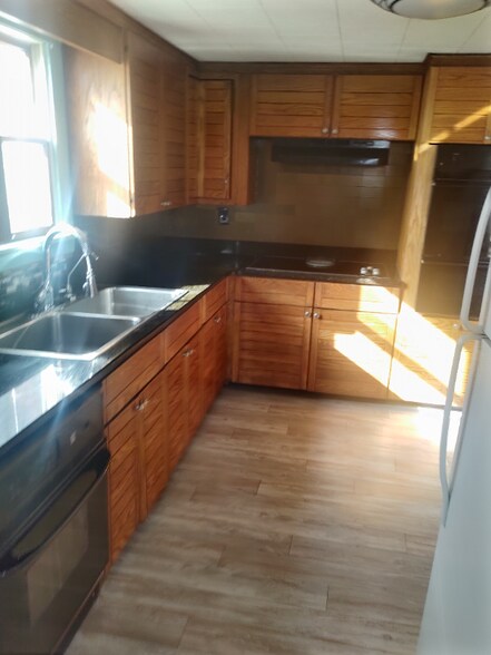 Building Photo - 15 Bethany Hills Dr