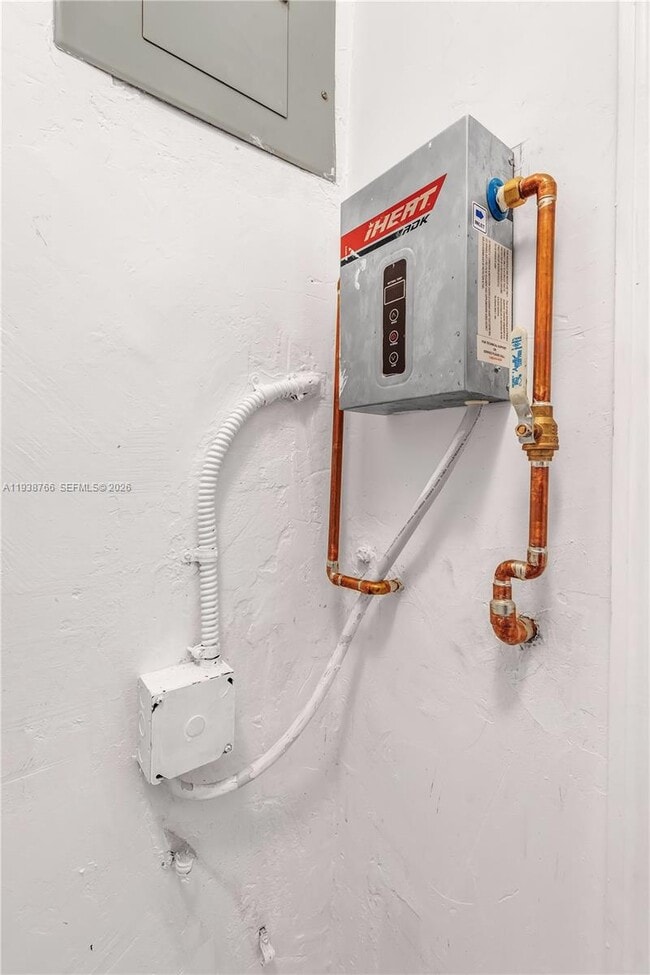 Building Photo - 43 Glen Royal Pkwy