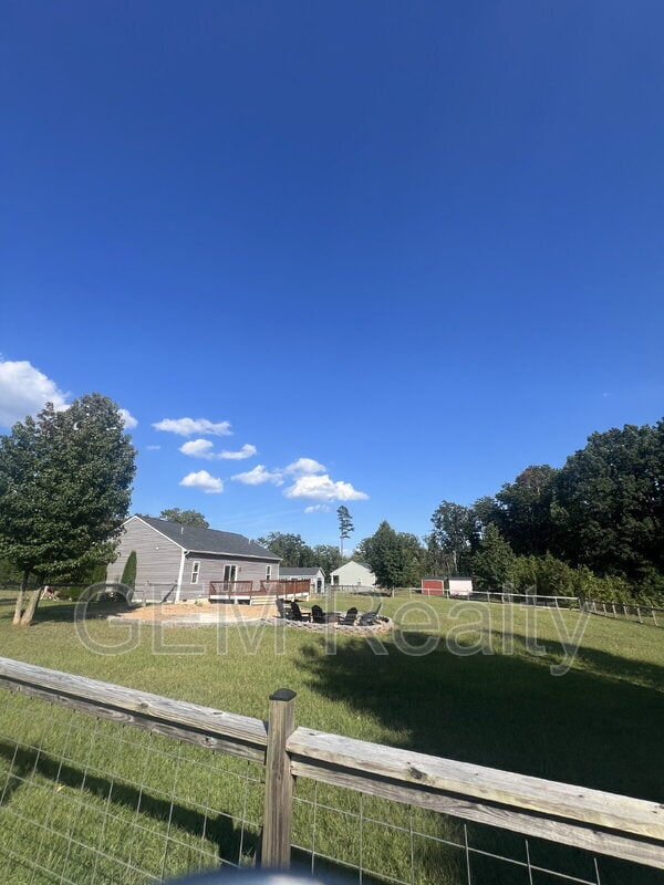 Building Photo - 90 Hickory Ridge Cir