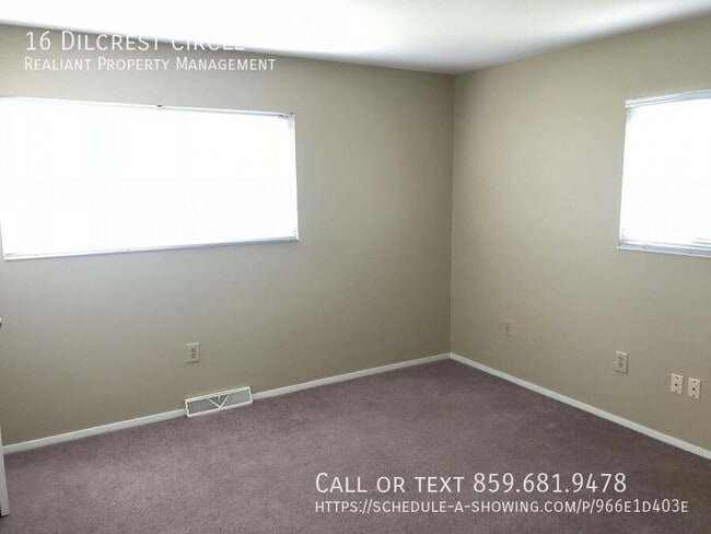 Building Photo - 16 N Dilcrest Cir