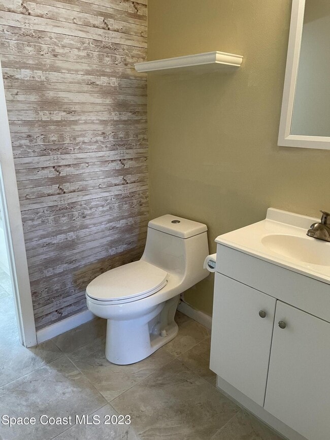 Building Photo - 284 Sylvia Rd