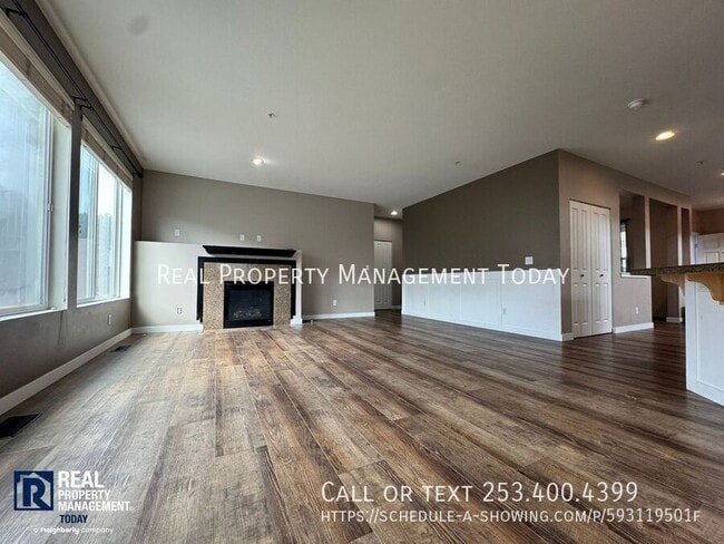 Building Photo - 4431 S 220th St
