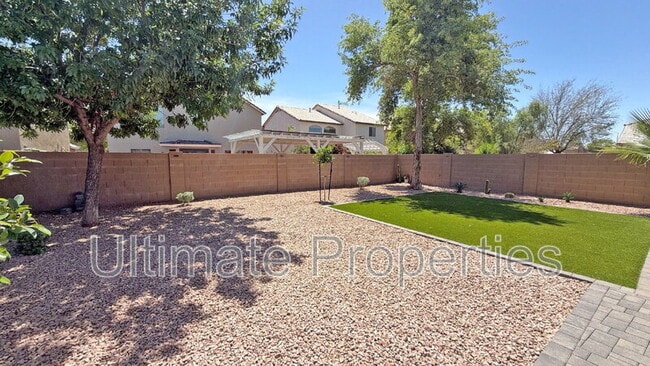 Building Photo - 8811 W Hammond Ln