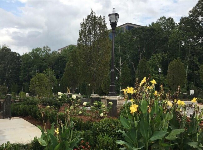 Building Photo - 6426 Canopy Dr