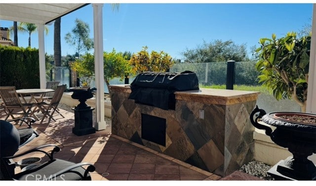 Building Photo - 27130 S Ridge Dr