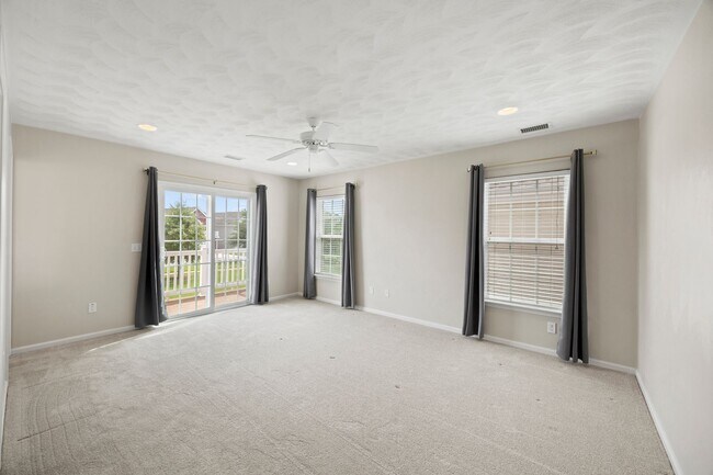 Building Photo - 5543 Botanical Dr
