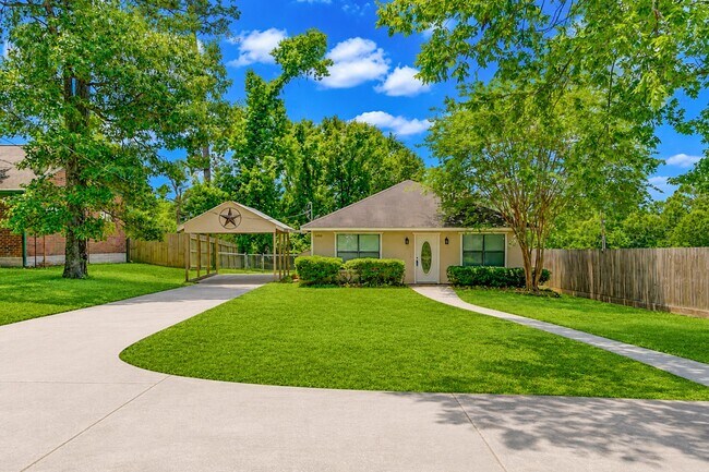 Building Photo - 9550 Thousand Oaks Loop