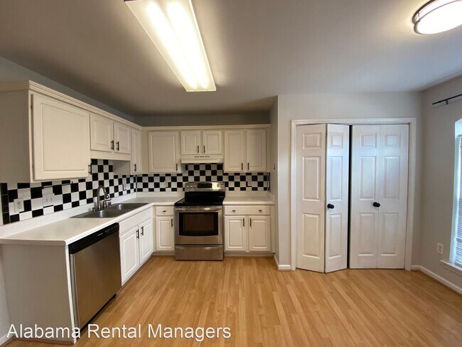 Building Photo - 3 br, 2.5 bath House - 144 Rocky Ridge Drive
