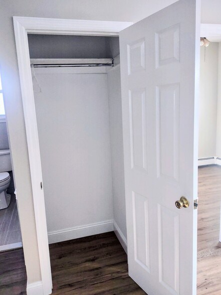 Building Photo - 110 Franklin St