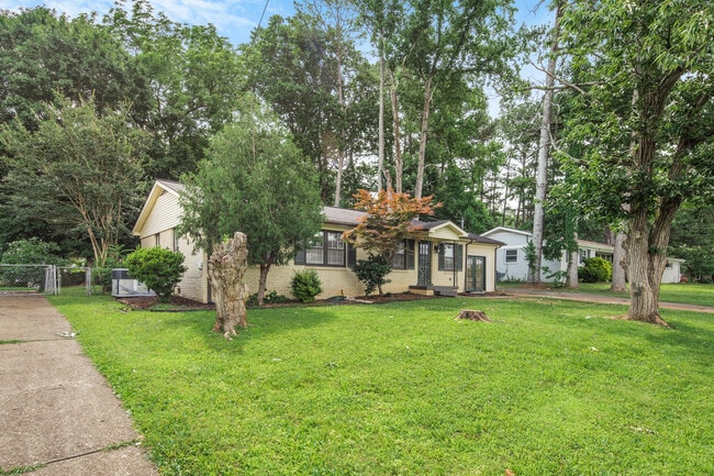 Building Photo - 11335 Chicamauga Trail SE