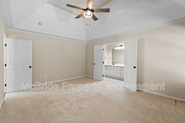 Building Photo - 429 Snead Way