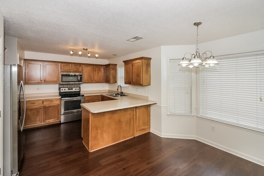 Building Photo - 40 Sweet Leaf Ln