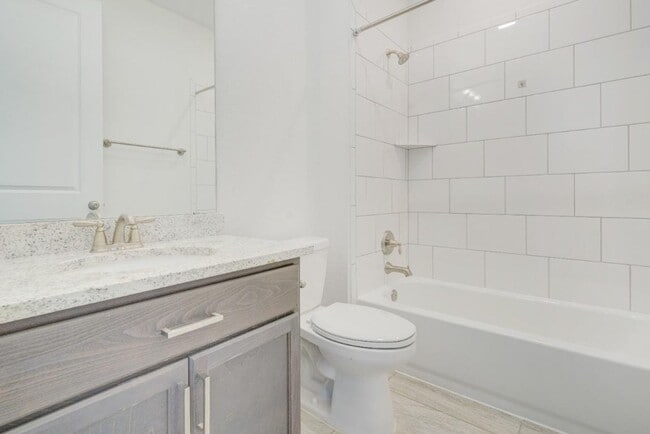 Building Photo - Check Out this 3/2 in Leander