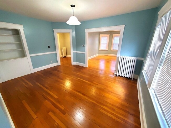 Building Photo - 32 Glenrose Rd