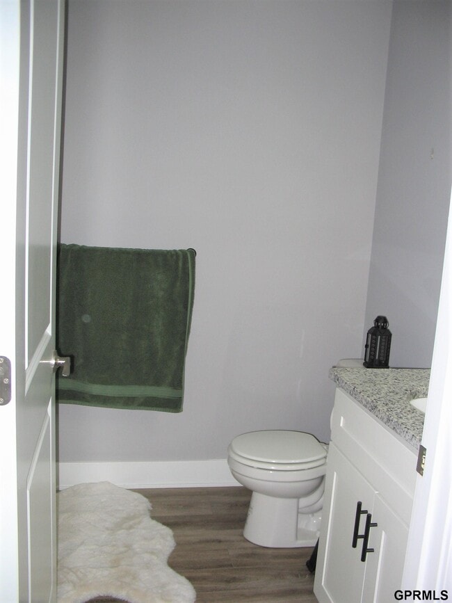 Building Photo - 3031 Lakeside Dr