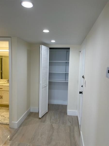 Building Photo - 1370 S Ocean Blvd
