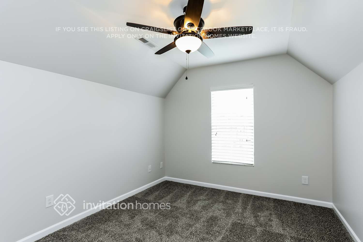 Building Photo - 1601 Moineau Ln