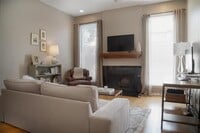 Building Photo - 4031 Holland Ave