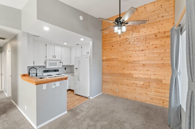 Building Photo - 11511 Fury Ln