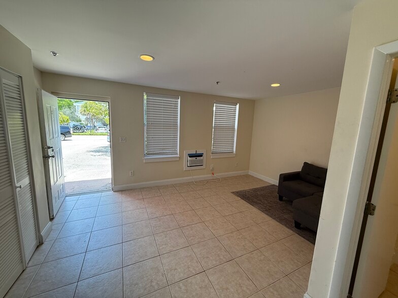 Building Photo - 626 Josephine Parker Rd