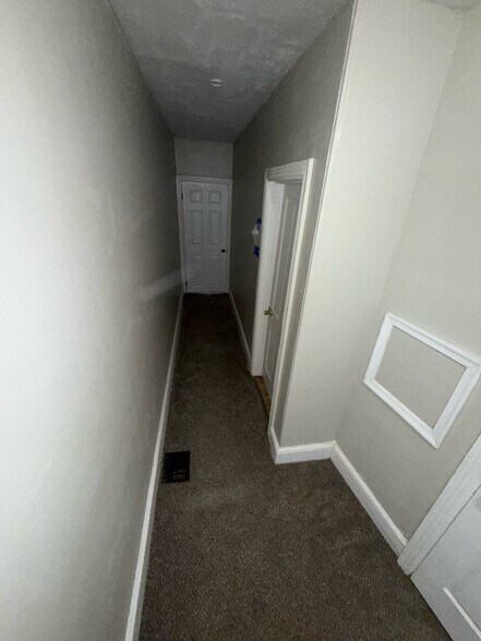 hallway - 803 N DuPont St