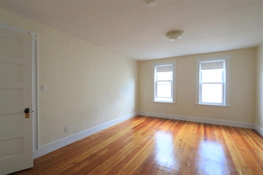 Building Photo - 41 Ossipee Rd