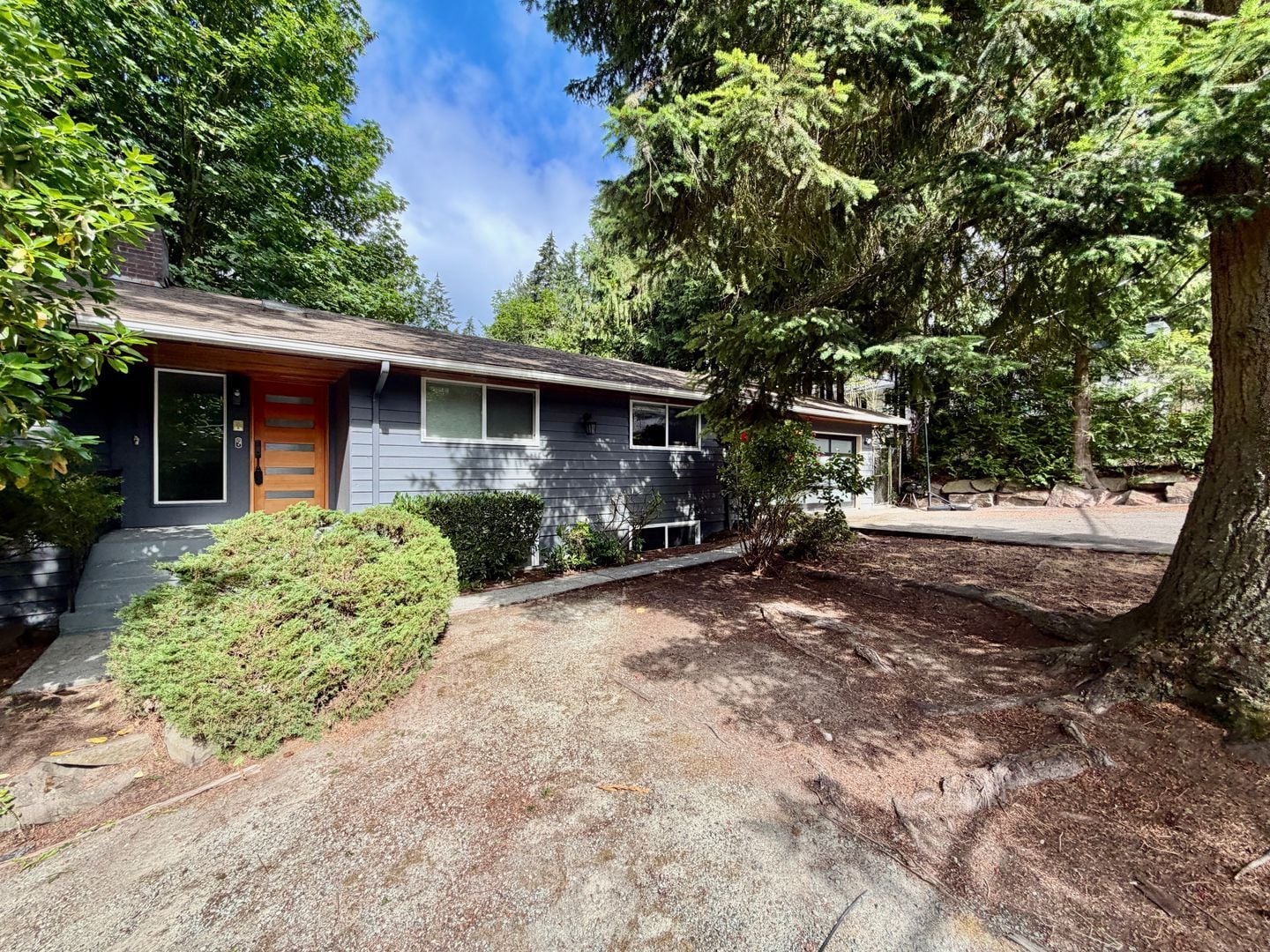 Building Photo - 17843 6th Ave NW