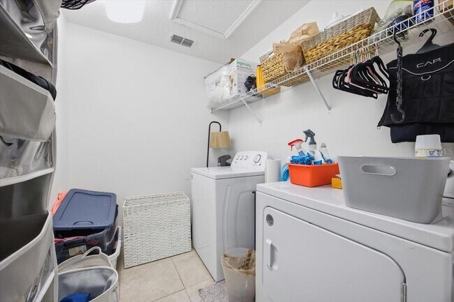 Building Photo - 3848 Carrick Bend Dr