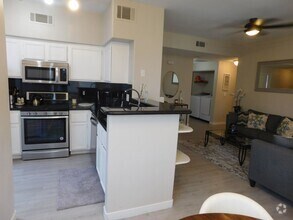Building Photo - GORGEOUS FULLY FURNISHED 2 BEDROOM UNIT*GA...
