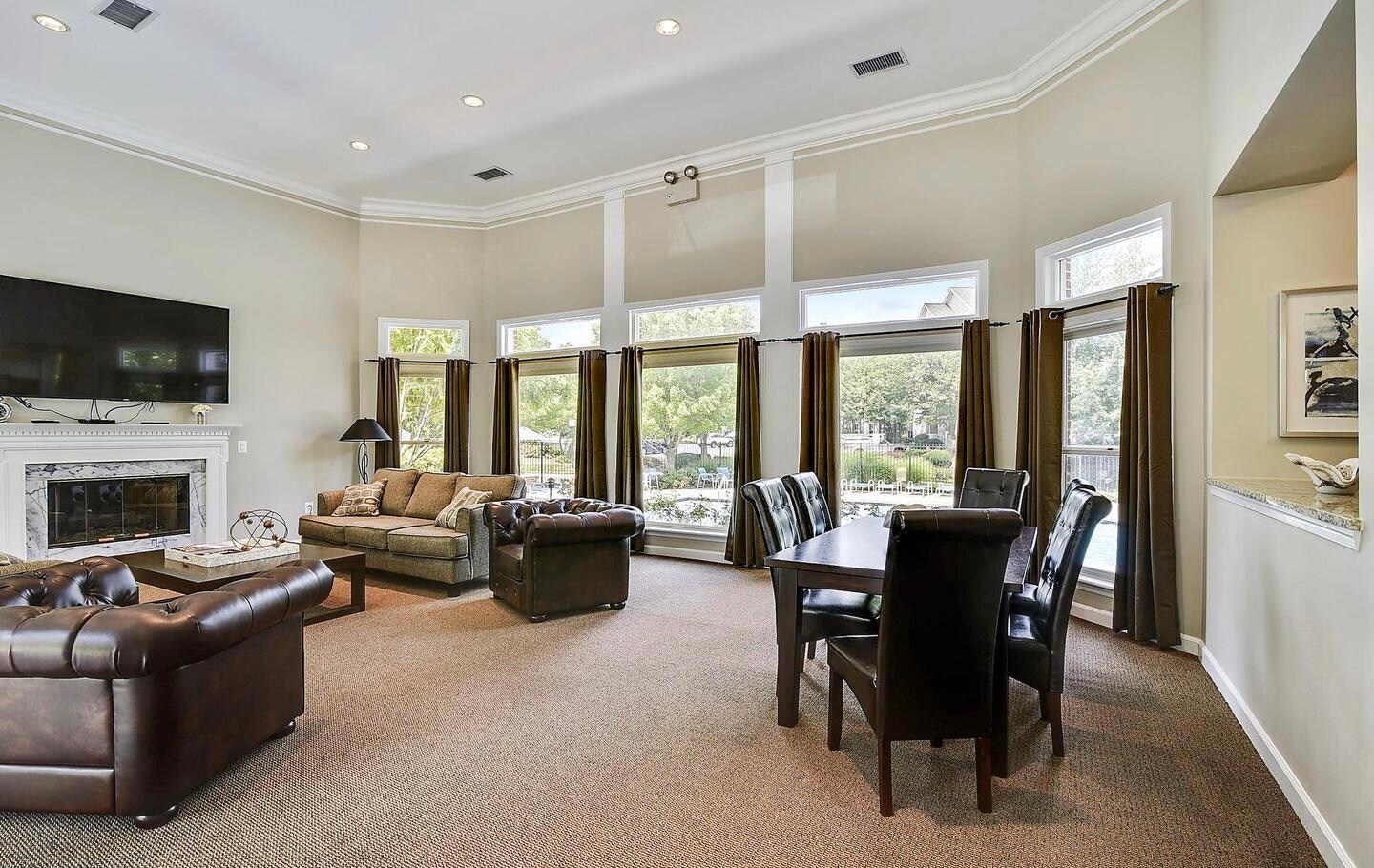 Building Photo - 1716 Lake Shore Crest Dr