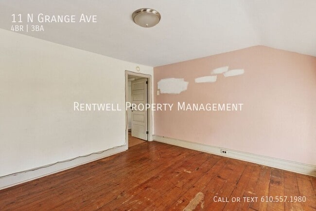 Building Photo - 11 N Grange Ave