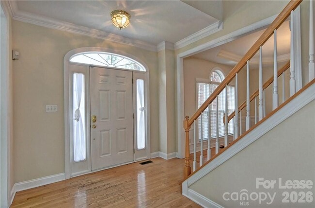 Building Photo - 10496 Gunnison Ln