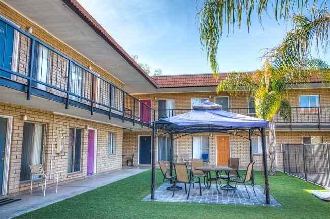 Building Photo - Echo Tempe