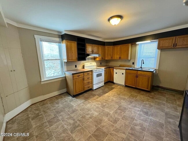 Building Photo - 31 Campbell St