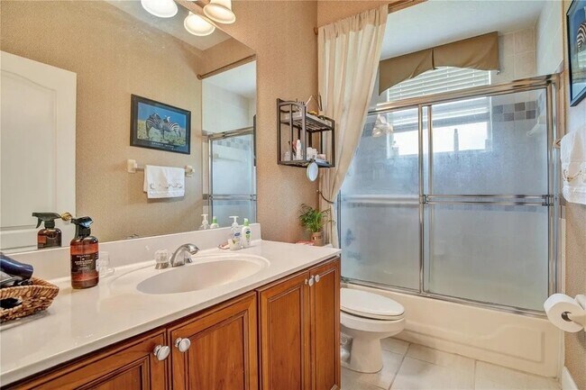 Building Photo - 14113 Sierra Vista Dr