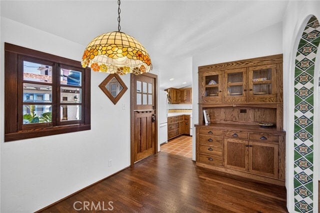 Building Photo - 140 Avenida Miramar