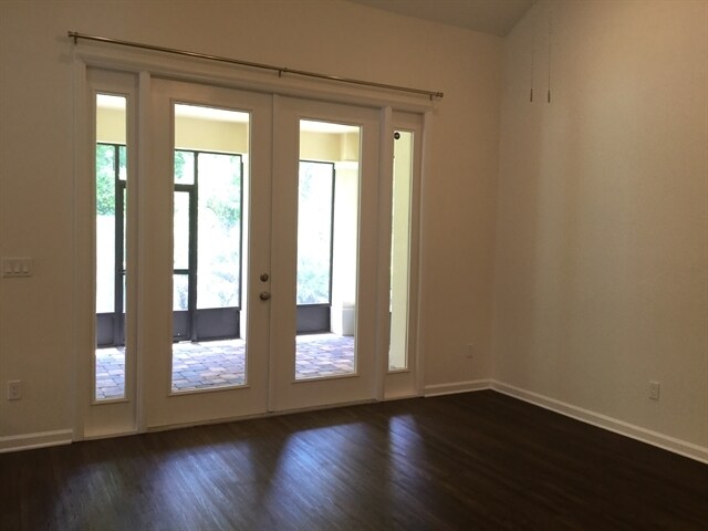 Building Photo - 10546 Willow Ridge Loop